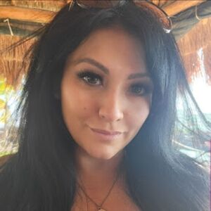 Meet your Posher, Jenny